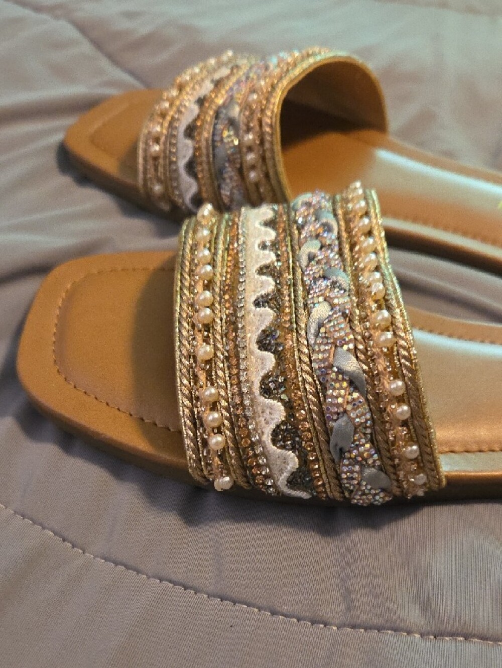 Madden Girl Tan Embellished Slide Sandals - Size 8 - Picture 2 of 4